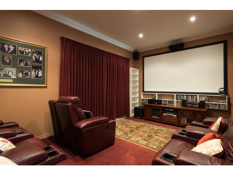 30 Leask Road, Bunyip North VIC 3815