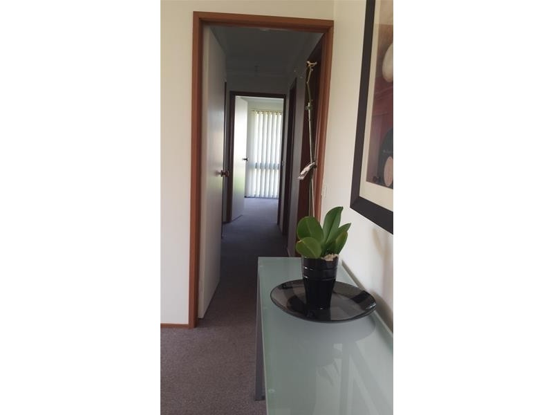 2/5 Stella  Street, Beaconsfield VIC 3807