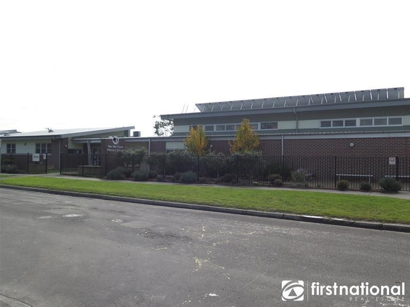 22 Spencer Street, Nar Nar Goon VIC 3812