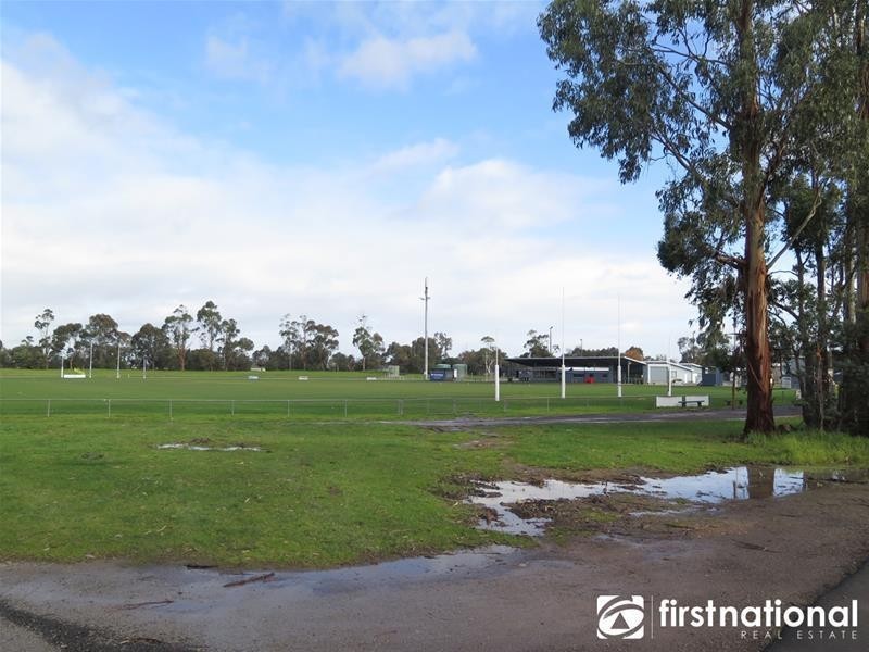 22 Spencer Street, Nar Nar Goon VIC 3812