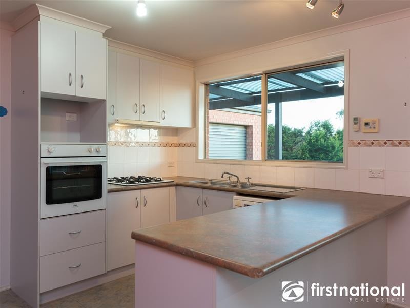 6 Dudley Mews, Pakenham VIC 3810