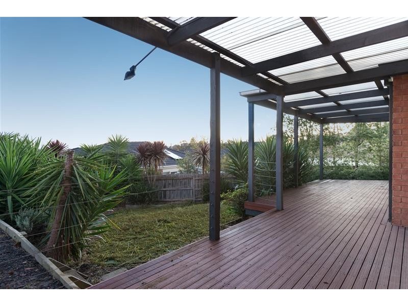 6 Dudley Mews, Pakenham VIC 3810