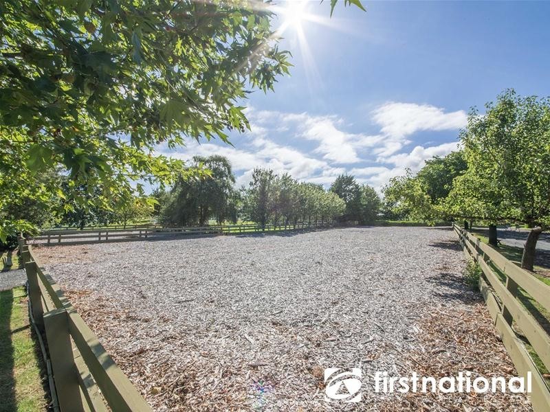 153 Beaumont Road, Berwick VIC 3806