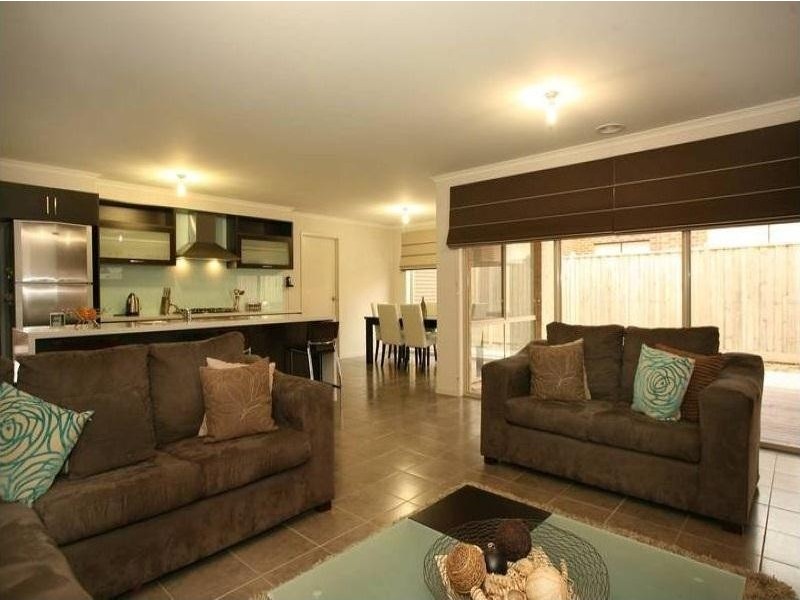 49 Von Nida Drive, Cranbourne North VIC 3977