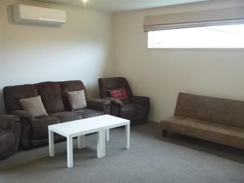 49 Von Nida Drive, Cranbourne North VIC 3977