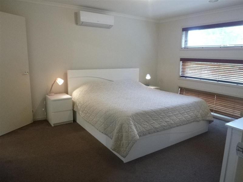 49 Von Nida Drive, Cranbourne North VIC 3977