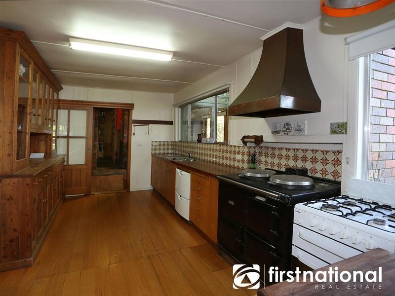 300 Morrison Road, Pakenham Upper VIC 3810