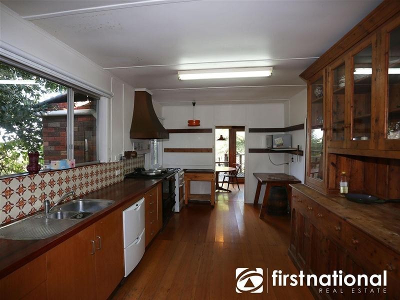 300 Morrison Road, Pakenham Upper VIC 3810