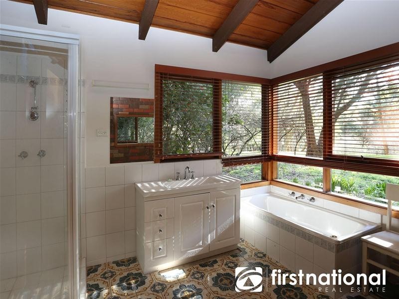 300 Morrison Road, Pakenham Upper VIC 3810