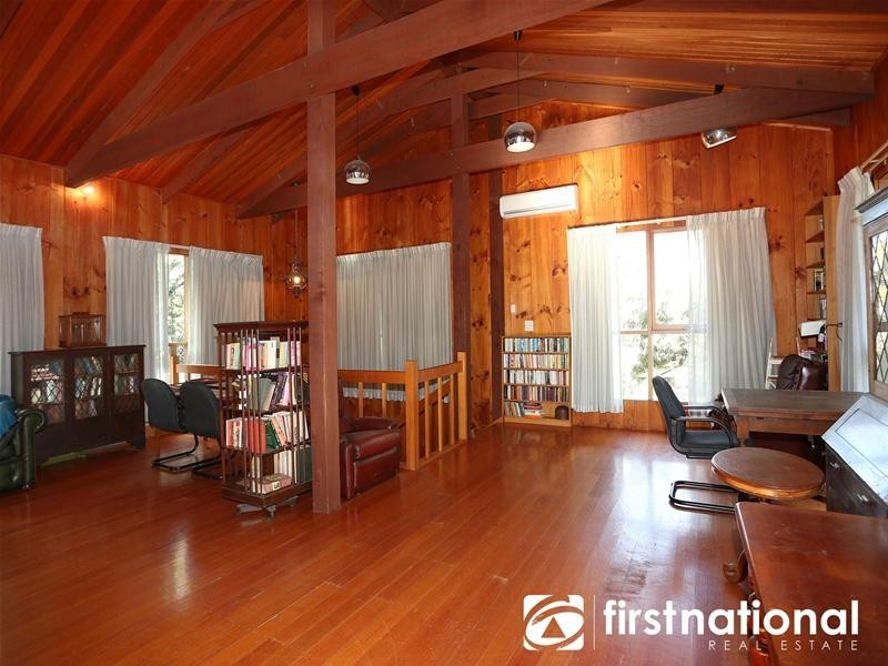 300 Morrison Road, Pakenham Upper VIC 3810