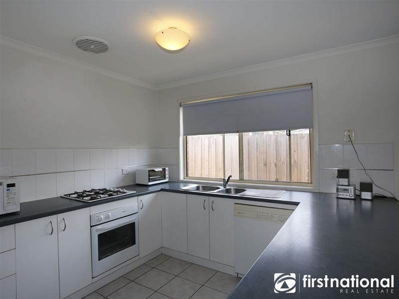 85 Langbourne Drive, Narre Warren South VIC 3805