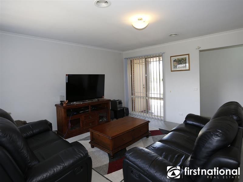 85 Langbourne Drive, Narre Warren South VIC 3805