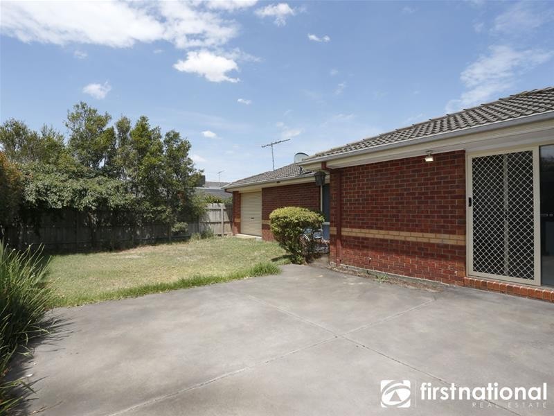 85 Langbourne Drive, Narre Warren South VIC 3805