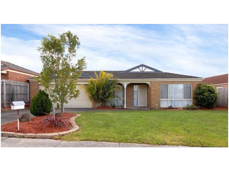 12 Highland Crescent, Narre Warren South VIC 3805