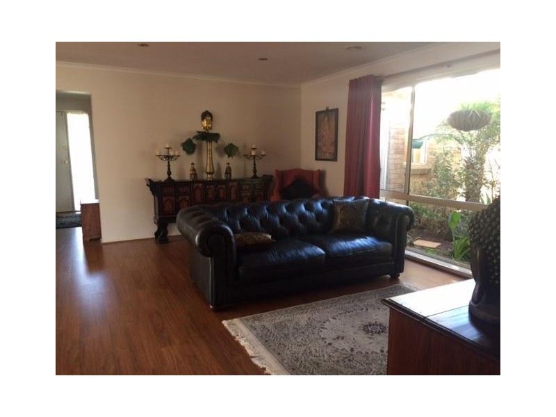 12 Highland Crescent, Narre Warren South VIC 3805