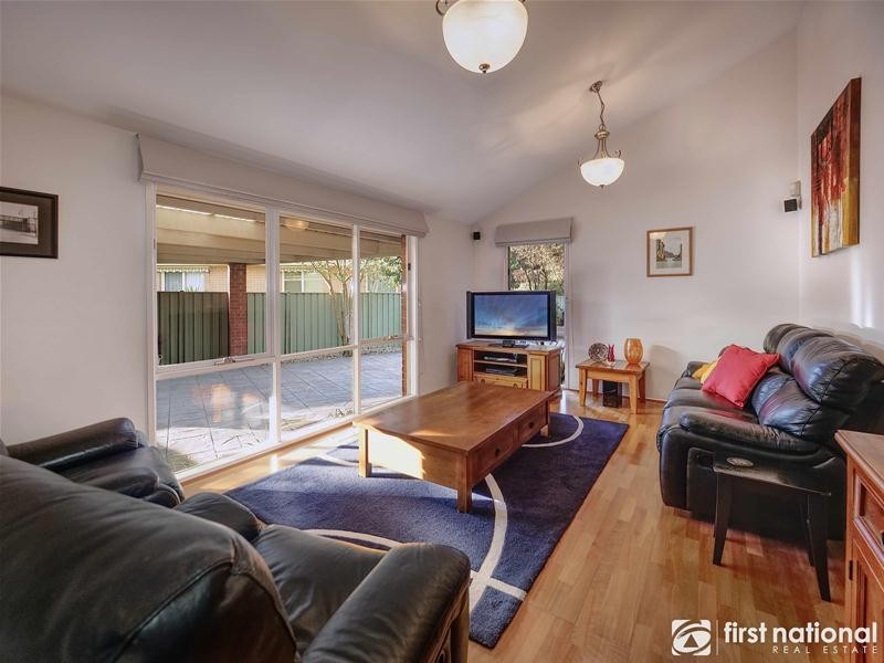 7 The Spur, Hampton Park VIC 3976