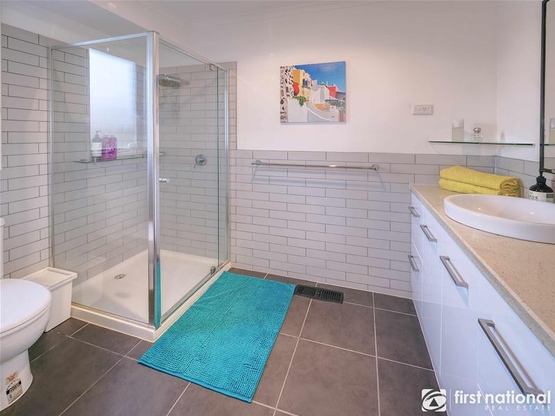 7 The Spur, Hampton Park VIC 3976