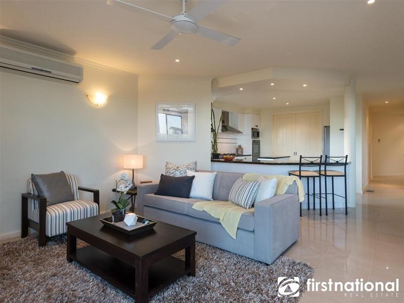 6 Farm Lane, Berwick VIC 3806