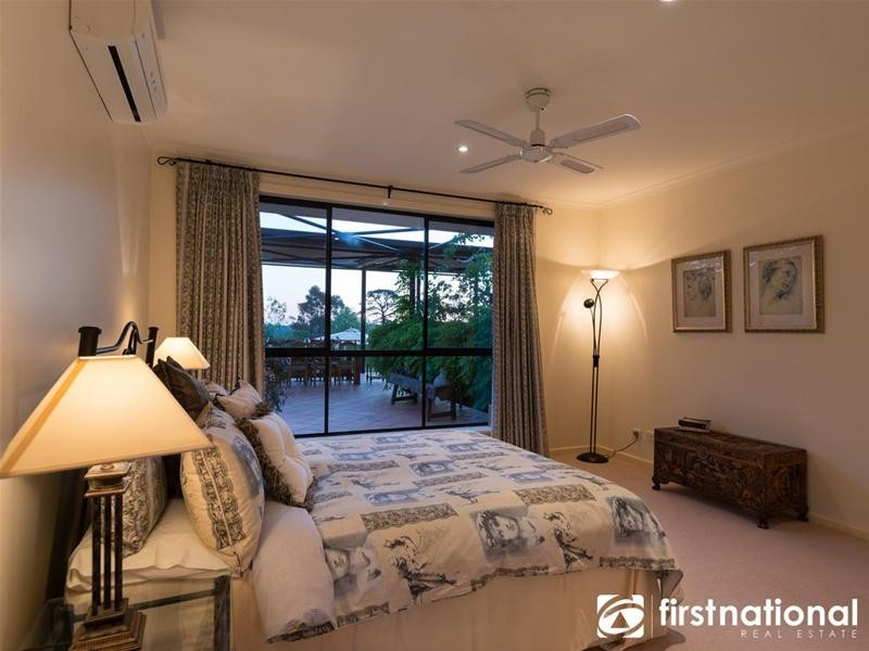 6 Farm Lane, Berwick VIC 3806