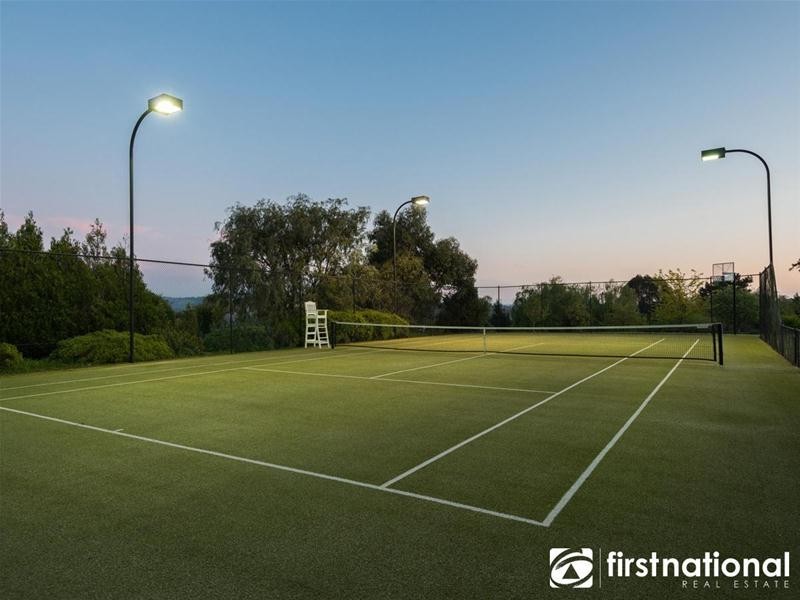 6 Farm Lane, Berwick VIC 3806