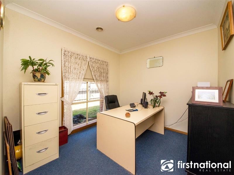 38 Stockmans Circuit, Pakenham VIC 3810