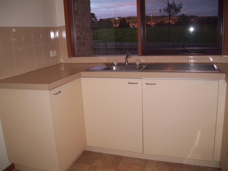 24/7-9 Denise Court, Narre Warren VIC 3805