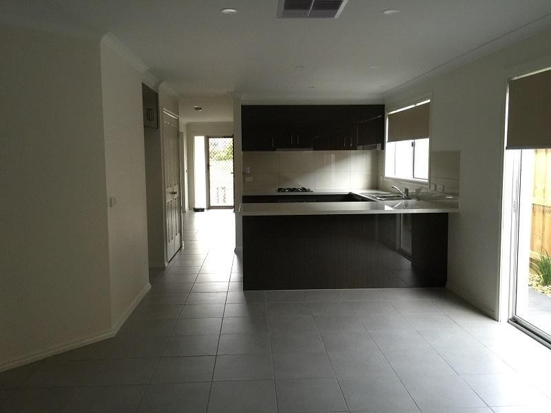 15 Norma Crescent, Officer VIC 3809