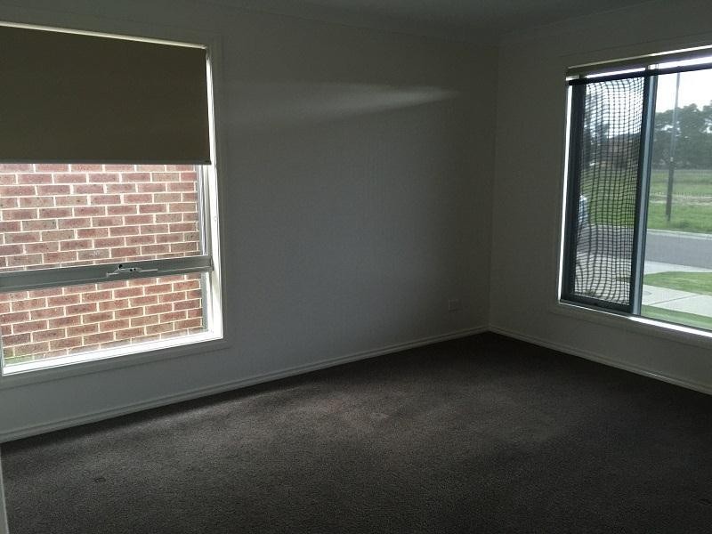 15 Norma Crescent, Officer VIC 3809