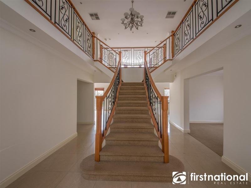 9 Packard Street, Berwick VIC 3806