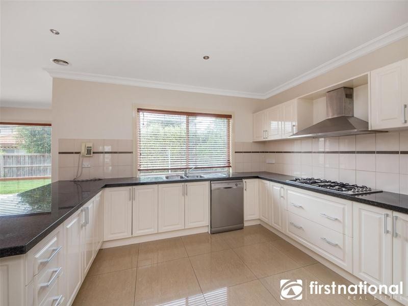 9 Packard Street, Berwick VIC 3806