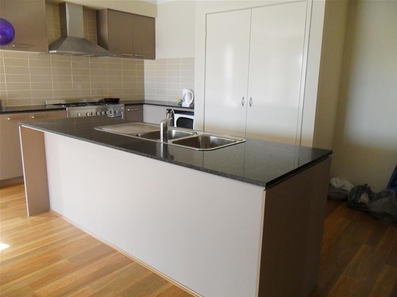 7 Heathfield Lane, Officer VIC 3809