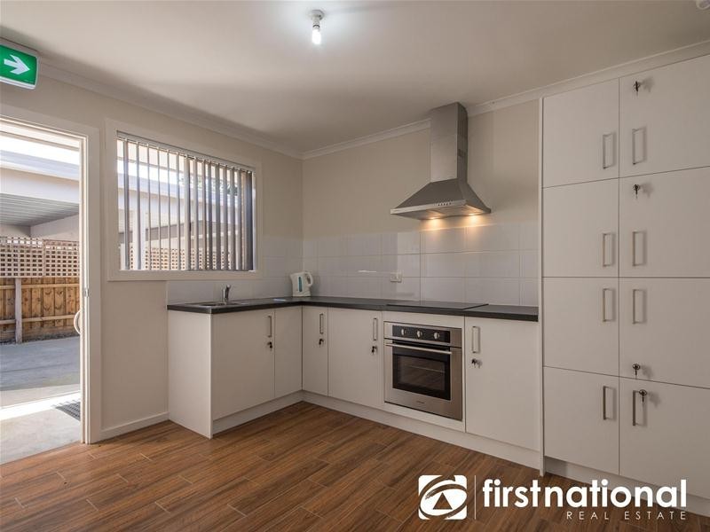 4/16 Summerlea Road, Narre Warren VIC 3805