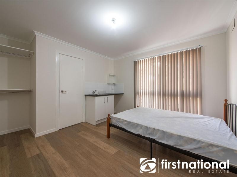 4/16 Summerlea Road, Narre Warren VIC 3805