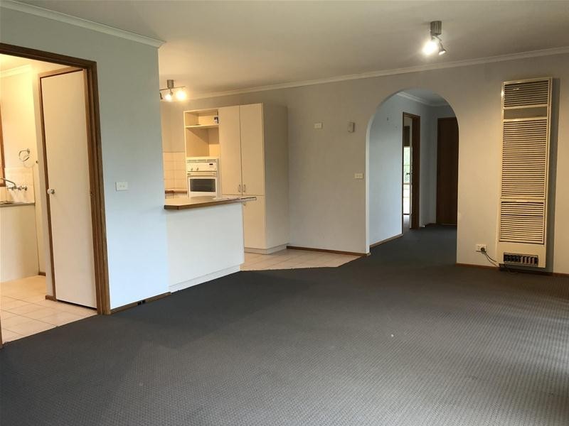 3 Gifford Close, Berwick VIC 3806