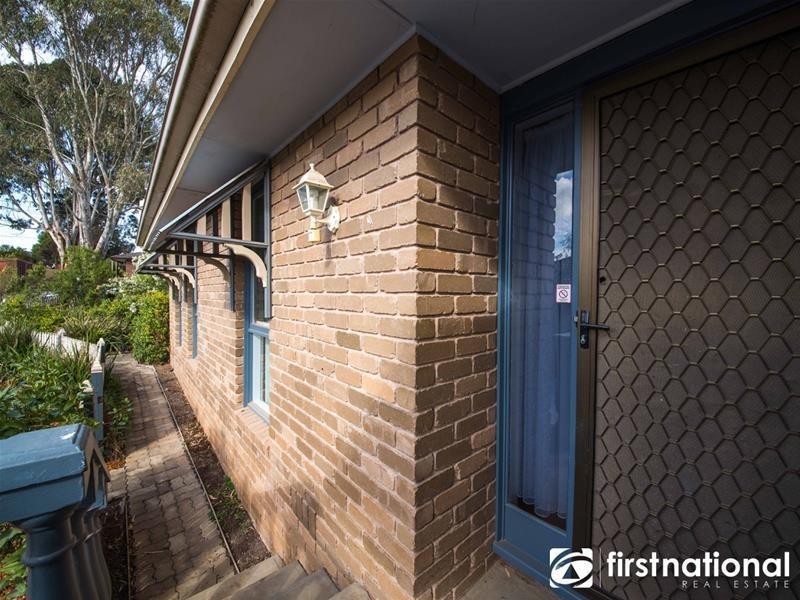 10 Slingsby Avenue, Beaconsfield VIC 3807