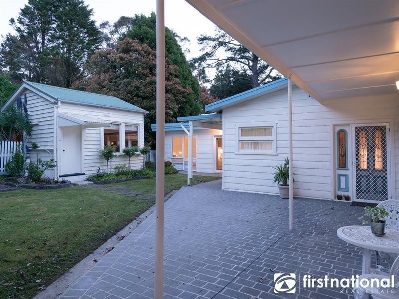 10 Sugarloaf Road, Beaconsfield Upper VIC 3808