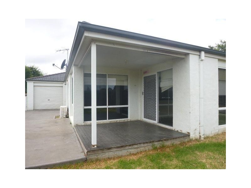 156 Harold Keys Drive, Narre Warren South VIC 3805