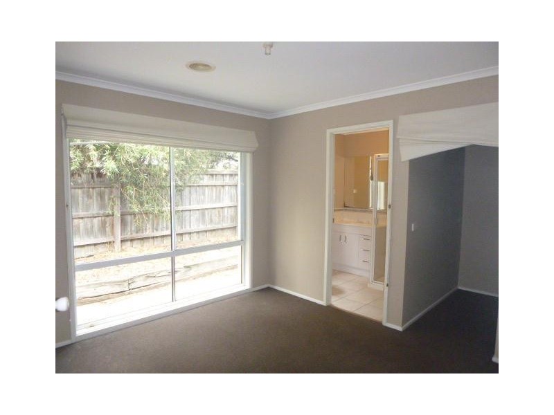 156 Harold Keys Drive, Narre Warren South VIC 3805