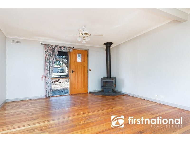 6 Dixons Road, Cardinia VIC 3978