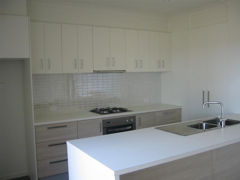 2 Manna Row, Officer VIC 3809