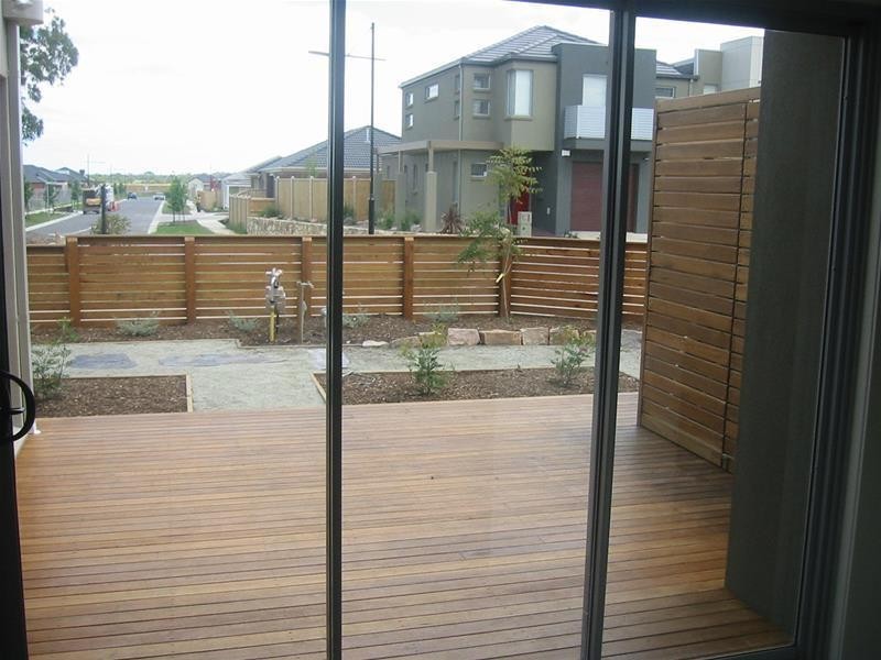 2 Manna Row, Officer VIC 3809