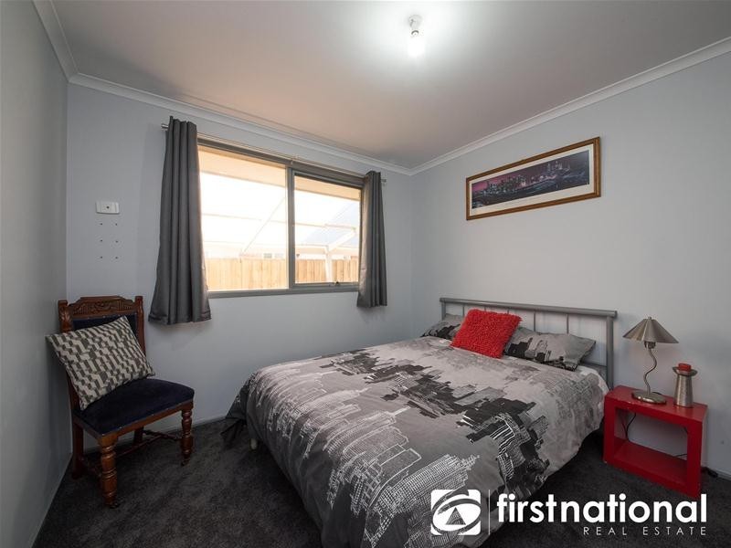 52 Amber Crescent, Narre Warren VIC 3805