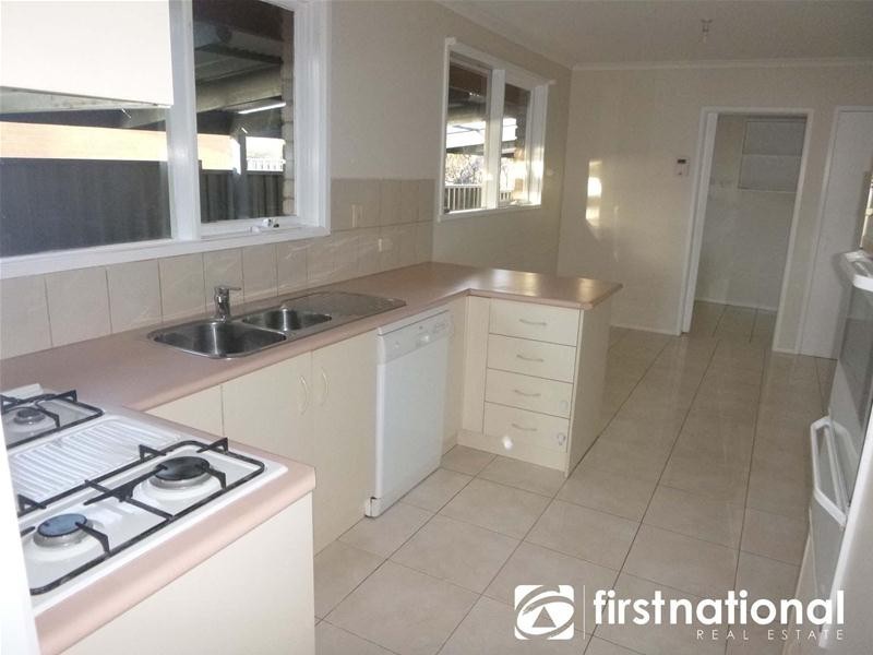 9 Farmers Way, Narre Warren VIC 3805