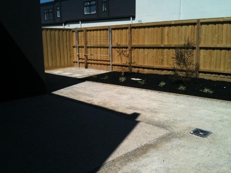 39 Hammond Crescent, Officer VIC 3809