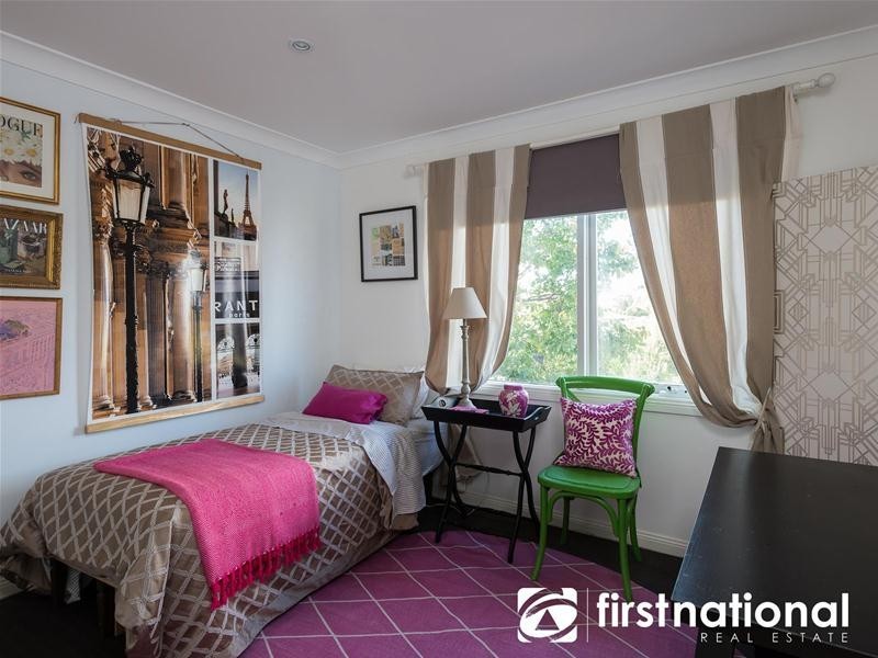 54 William Road, Berwick VIC 3806