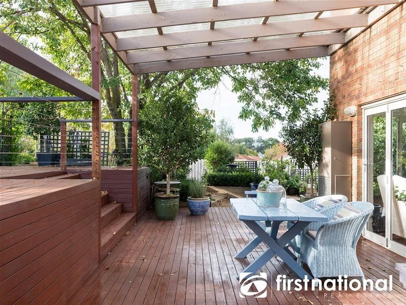 54 William Road, Berwick VIC 3806