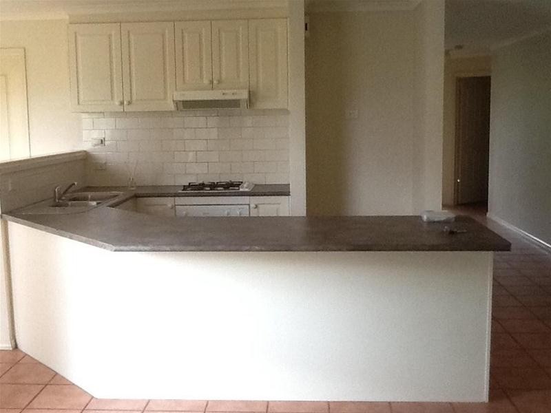 69 Jarryd Crescent, Berwick VIC 3806