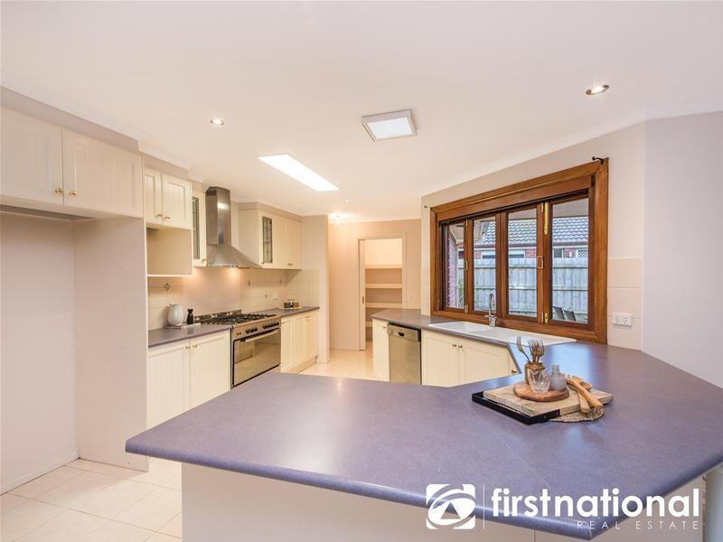 11 Camelia Way, Pakenham VIC 3810