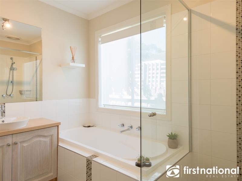 20 Theodore Terrace, Berwick VIC 3806