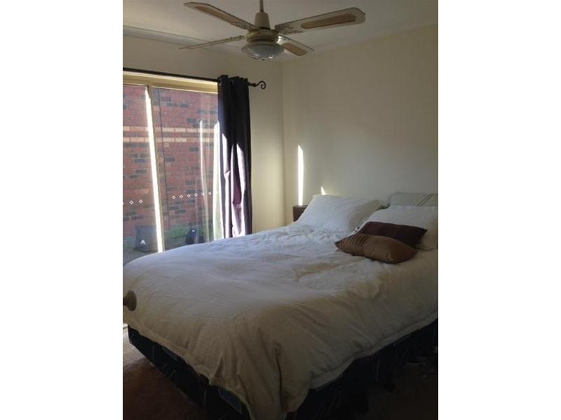 4b Boree Court, Berwick VIC 3806